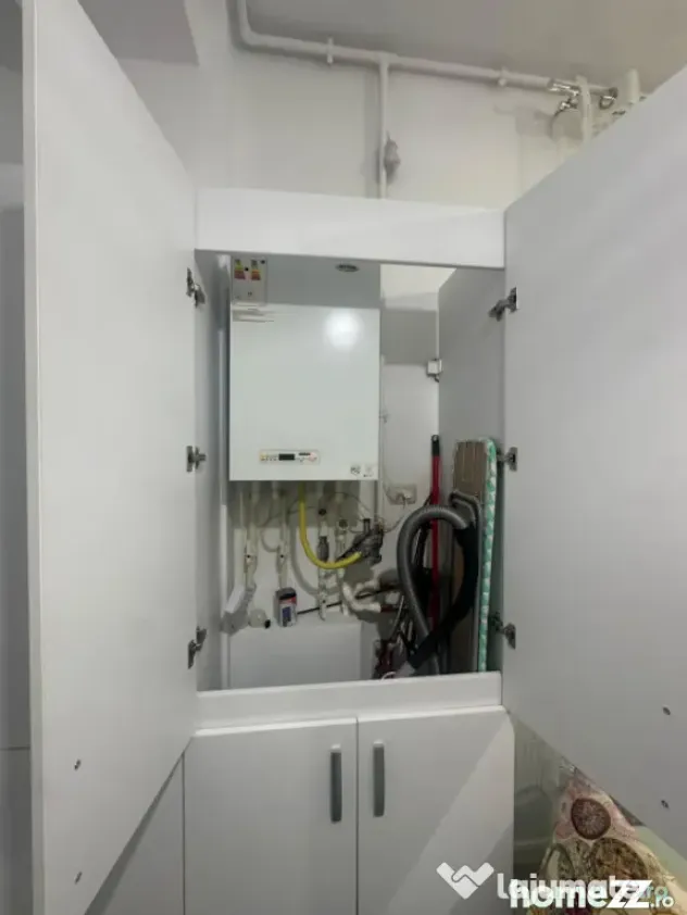 Apartament 2 camere de vanzare in zona Uzina de Pizza - Depo - Mamaia Sat (Constanta)