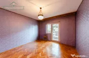 Apartament cu 3 camere, zona Alfa, Arad 