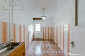 Apartament cu 3 camere, zona Alfa, Arad 