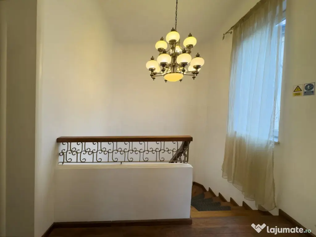 Victoriei - Berzei |Vilă interbelică | 5 camere | 190mp |