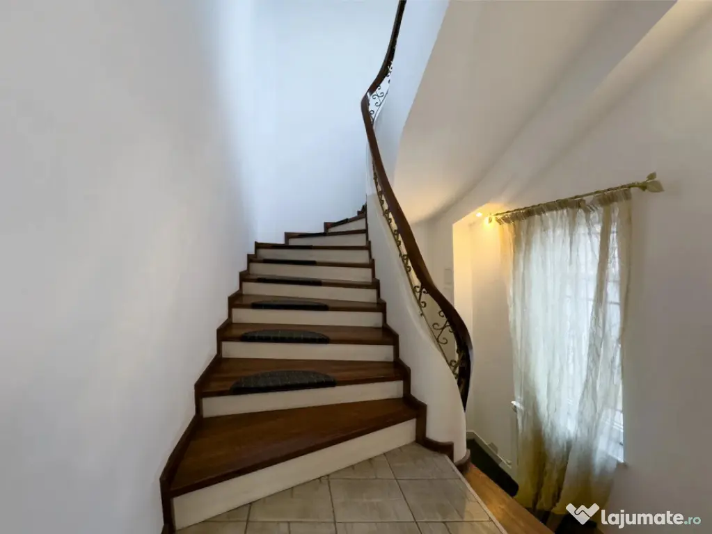 Victoriei - Berzei |Vilă interbelică | 5 camere | 190mp |