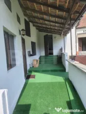 De vanzare casa de 135 mp si 5 hectare de teren, langa Deva 