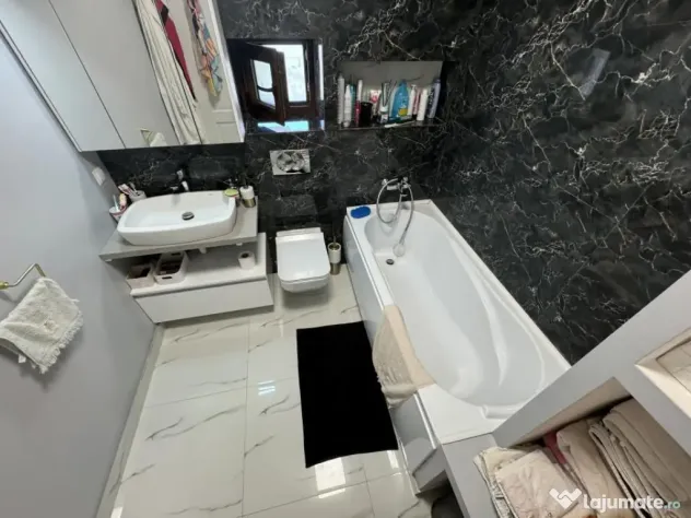 CASA SUPERBA P+1 , 131 mp utili, 400 mp teren, zona Balta Ve