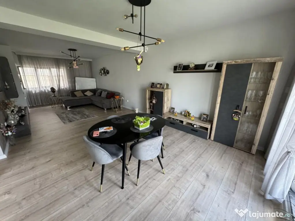 CASA SUPERBA P+1 , 131 mp utili, 400 mp teren, zona Balta Ve