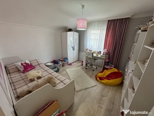 CASA SUPERBA P+1 , 131 mp utili, 400 mp teren, zona Balta Ve