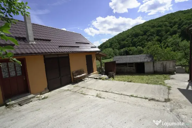 Oarta de Sus, casa