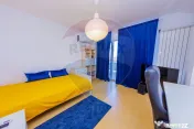 Casă elegantă în zonă exclusivistă, cu priveliște d... 