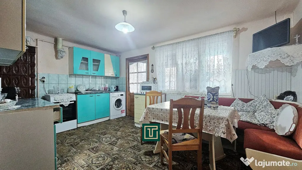 Teren pentru expunere comerciala de 2080 mp cu FS de 32 ml,