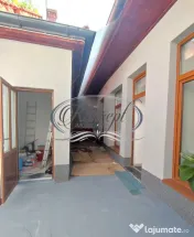 Spatiu servicii, Ultracentral, Str. Eroilor 