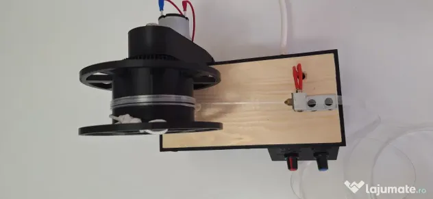 Masina de facut filament 3d din sticle PET