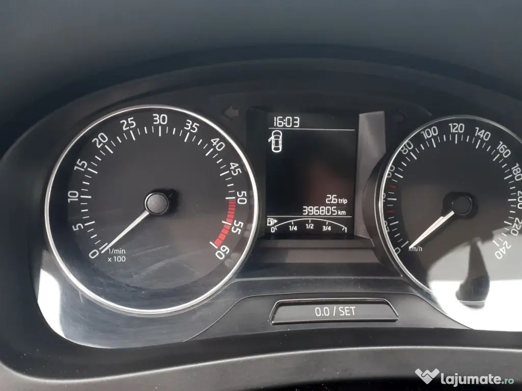 SKODA Rapid 2015 — imagine 14