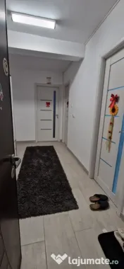 Apartament 2 camere, decomandat, 56 mp, zona centrala Bals 