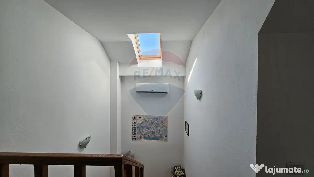 Casă / Vilă de lux, 6 camere, Liteni-Moara, Suceava