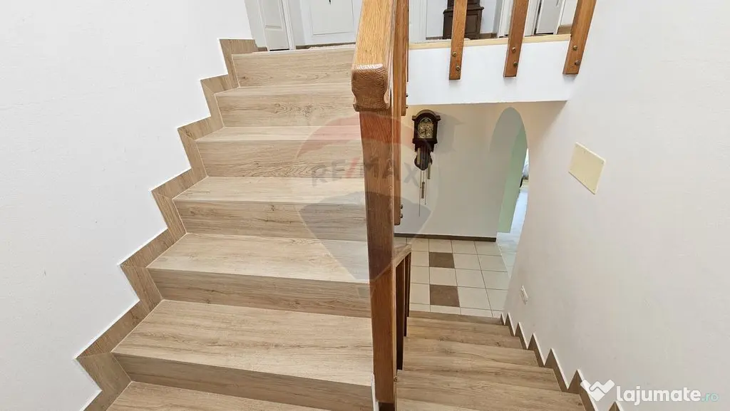 Casă / Vilă de lux, 6 camere, Liteni-Moara, Suceava