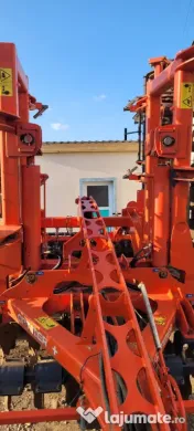 Grapa cu discuri Dezmiristitor Kuhn OPTIMER 6003 XL an 2016, latime lucru 6 m 