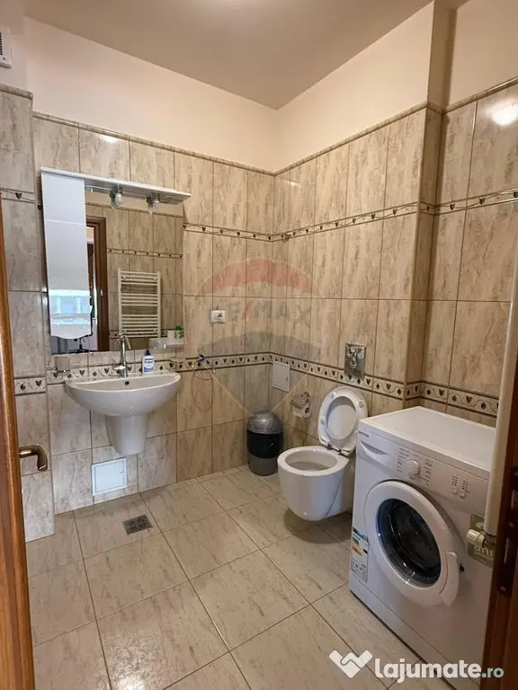 INCHIRIERE Apartament cu 3 camere in zona Aviatiei