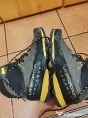 Bocanci munte La Sportiva TX5 Evo Mid