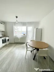 Inchiriez apartament zona Vivo 2 camere