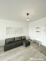 Inchiriez apartament zona Vivo 2 camere
