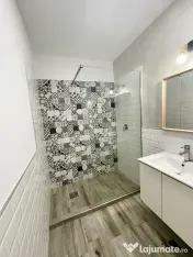 Inchiriez apartament zona Vivo 2 camere