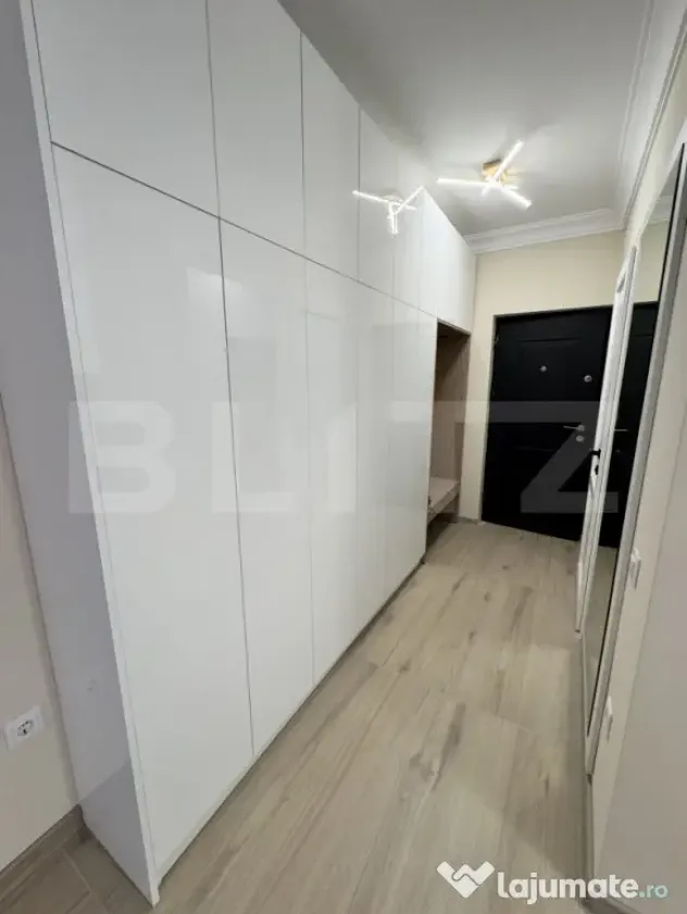Apartament modern de închiriat