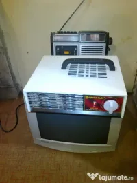 Aeroterma Radio casetofon Universum Monitor 