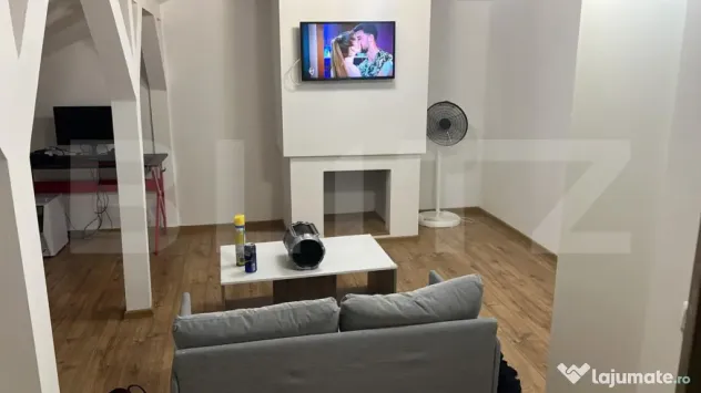 Apartament de vânzare cu 2 camere, mansardă și terasă, Z