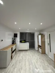 Apartament cu 3 camere, renovat, 52 mp, etaj 1, zona Hotel R 