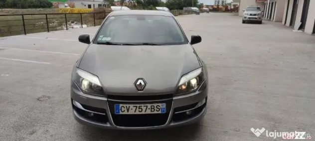 Renault Laguna 3 GT-line an 2013 mot 2.0 dci 150 cp