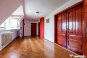 Casa Solida cu Mansarda in Zona Excelenta Parneava 