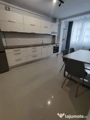 Inchiriere Apartament 2 camere semidecomandat, 58 mp ,Florilor 