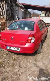 Renault Symbol 1/4 