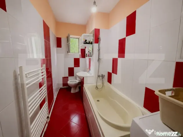 Apartament 2 camere la parter, zona O.M. - Hunedoara (Hunedoara)