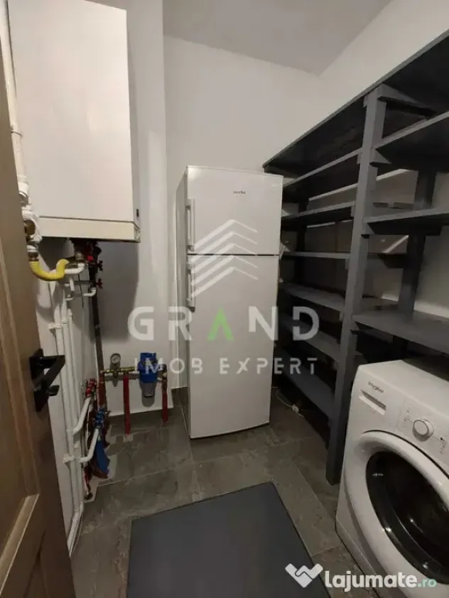Casa Moderna | 5 Camere | Curte Interioara | Garaj | Parcare