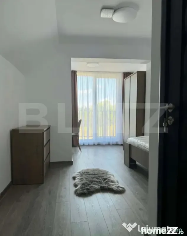 Camera cu baie proprie, 18 mp, ideala pentru studenti, zona - Targu Mures (Mures)