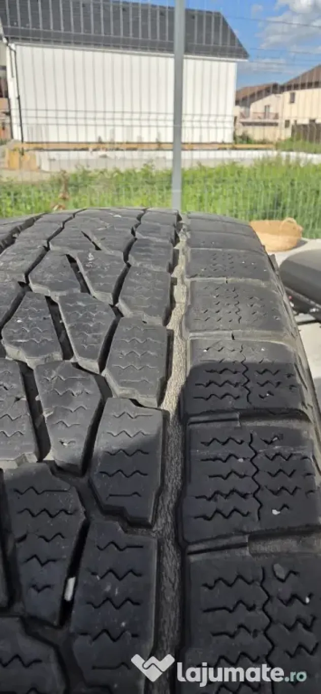 Vand 4 cauciucuri 205 55 R16C firestone