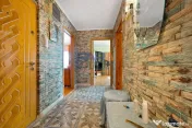 3 camere, 3 balcoane, etaj 3 