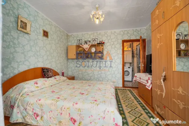 3 camere, 3 balcoane, etaj 3