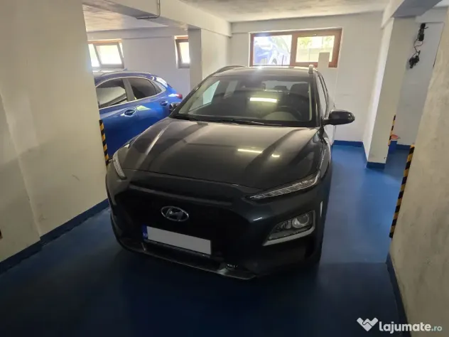 Hyundai Kona Highway 1.0 T-GDi 120 CP | 23.500 km |2 seturi complete de roți