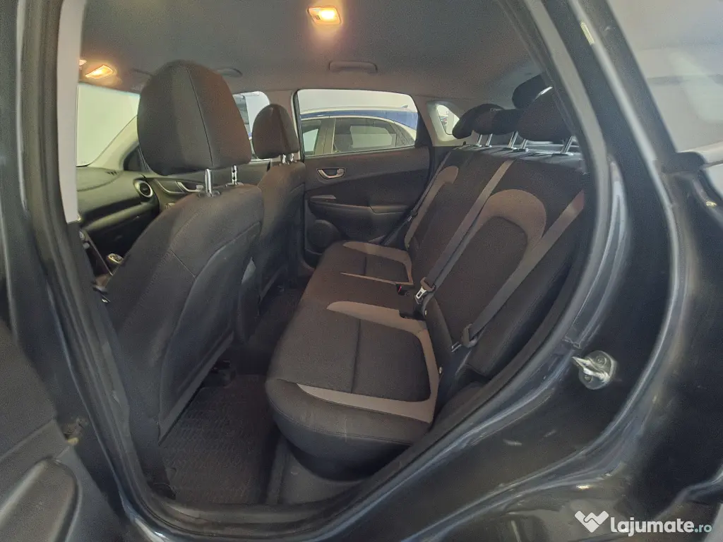 Hyundai Kona Highway 1.0 T-GDi 120 CP | 23.500 km |2 seturi complete de roți