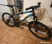 Două biciclete de vânzare 