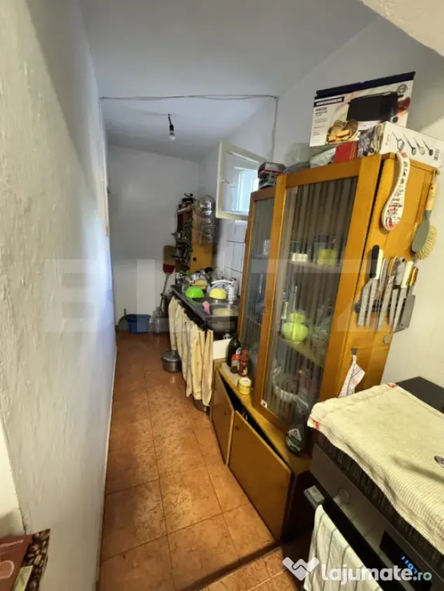 De vânzare casă în Jibou, cu teren de 70 ari