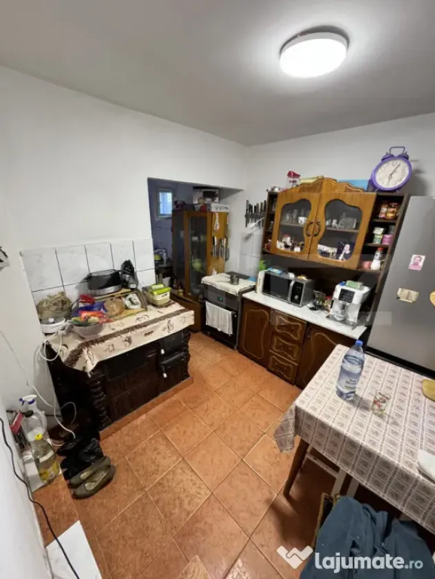 De vânzare casă în Jibou, cu teren de 70 ari