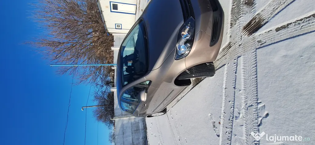 Volkswagen GOLF Plus 1.6 TDI Comfortline 2013
