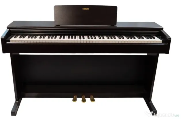 Pian Digital Yamaha YDP-145 Rosewood.