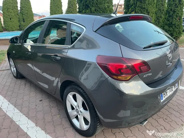 Opel Astra J 1.4 Turbo