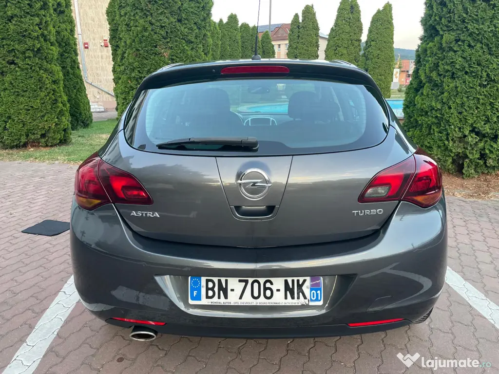 Opel Astra J 1.4 Turbo