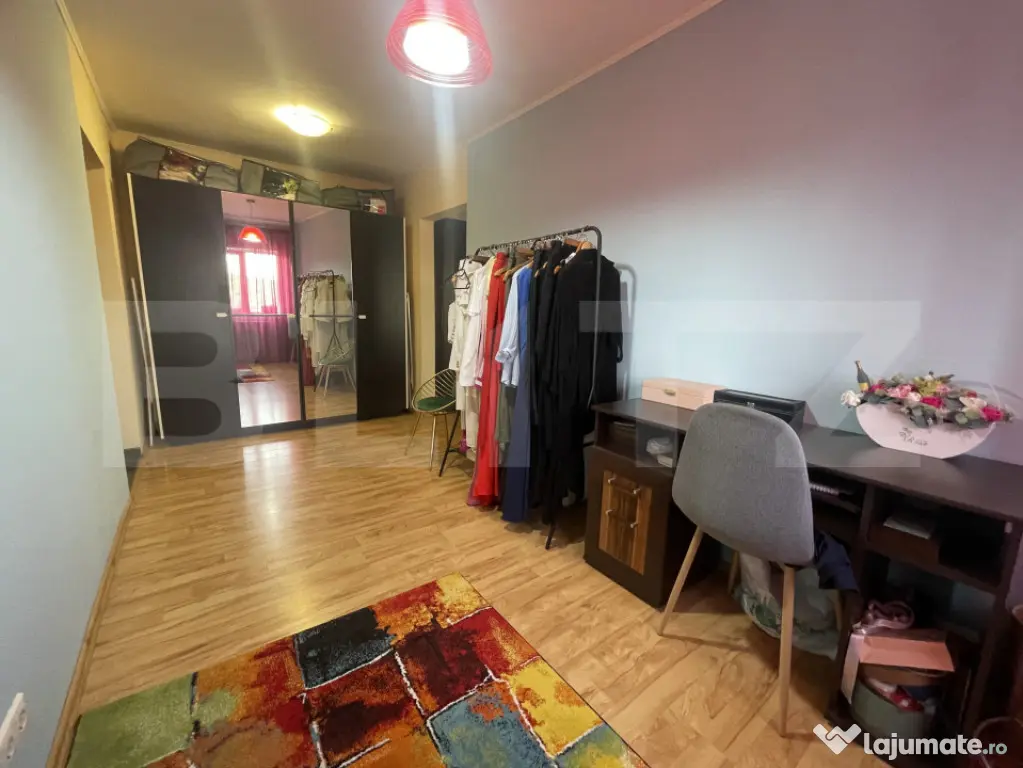 Apartament 2 camere, etaj intermediar, cu garaj | 55 mp + ba