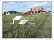Teren construibil imediat - DE VANZARE