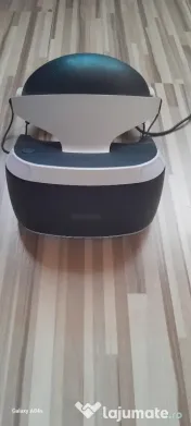 Vând ochelari vr PlayStation cu 2 jocuri,Astro Bot,Rigs 
